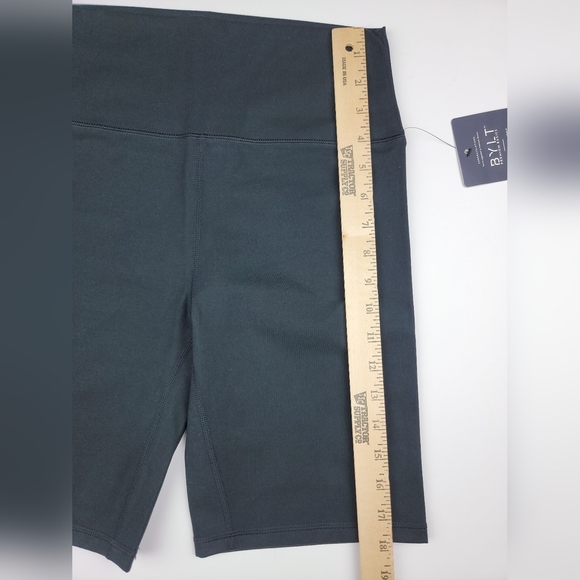 NEW Bylt Essential Biker Shorts Black Athletic Womens Small Bike Workout Tight - Picture 7 of 10